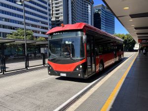 Thompson Bus Services 101GJT at South Bank Busway doing Rail Replacement works.