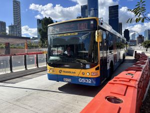 TFB5132 at Cultural Centre on a 140 service.