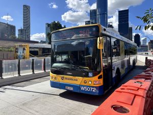 TFB5072 at Cultural Centre on a 160 service.