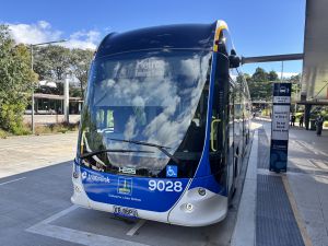 Brisbane Metro 9028 at UQ Lakes station.