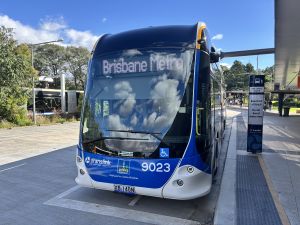 Brisbane Metro 9023 at UQ Lakes station charging.